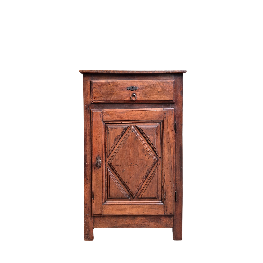 Small cabinet