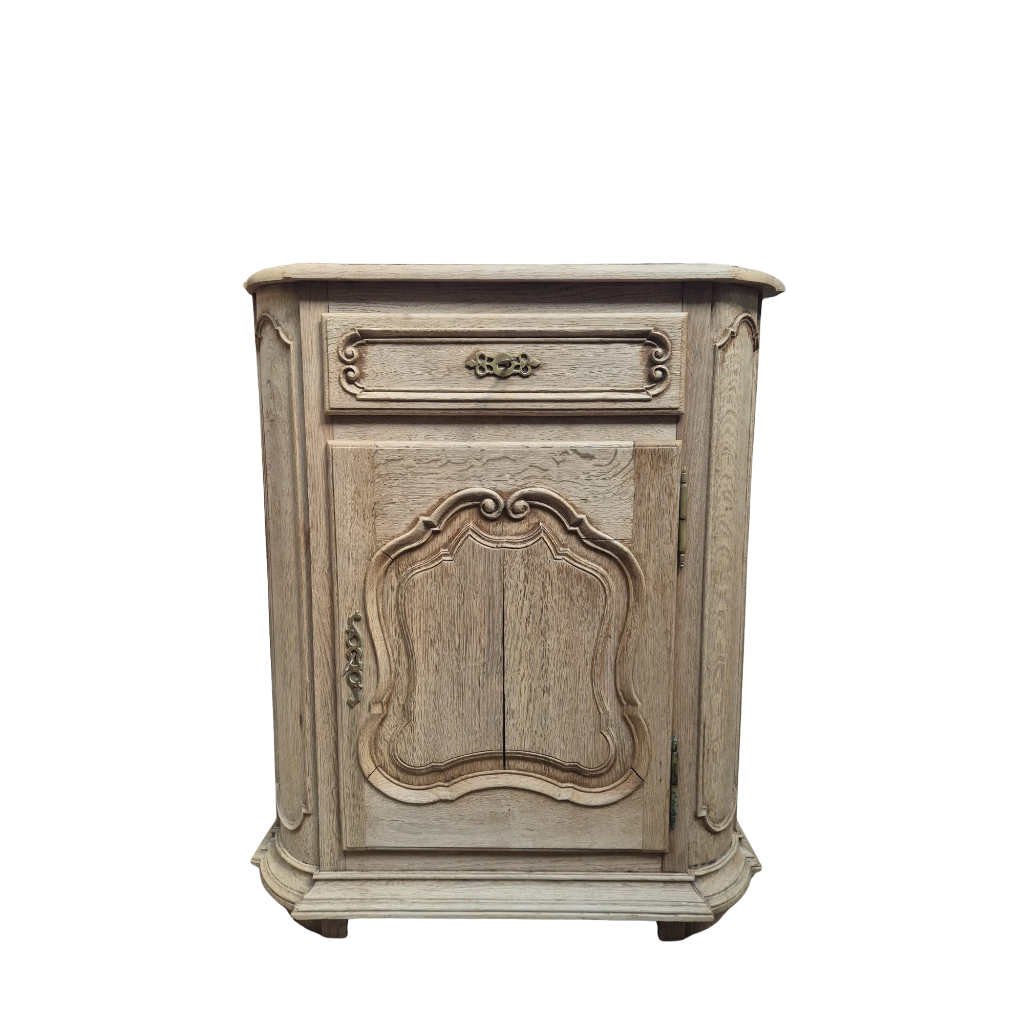 Small cabinet