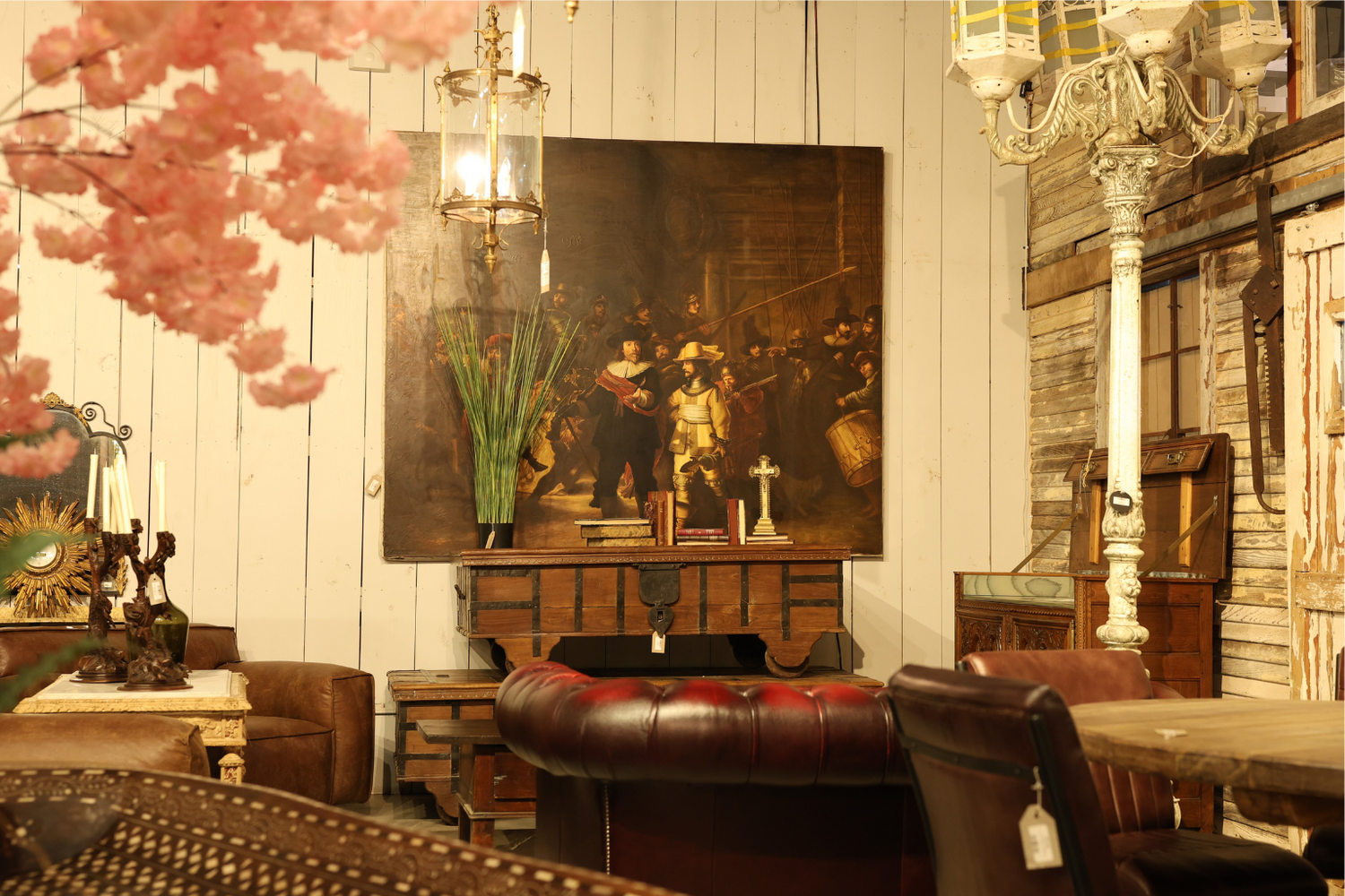 Collections – Old World Antieks Collections – Old World Antieks