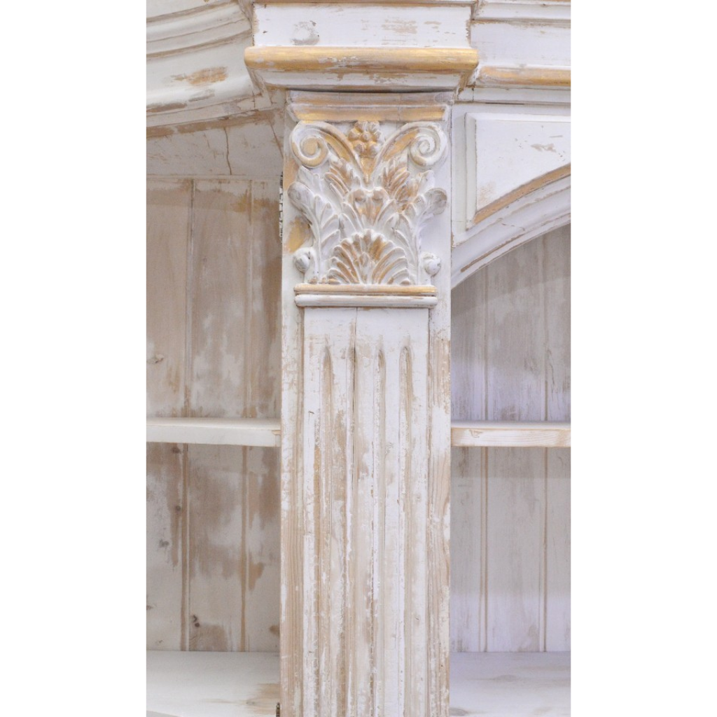 Grand Cabinet